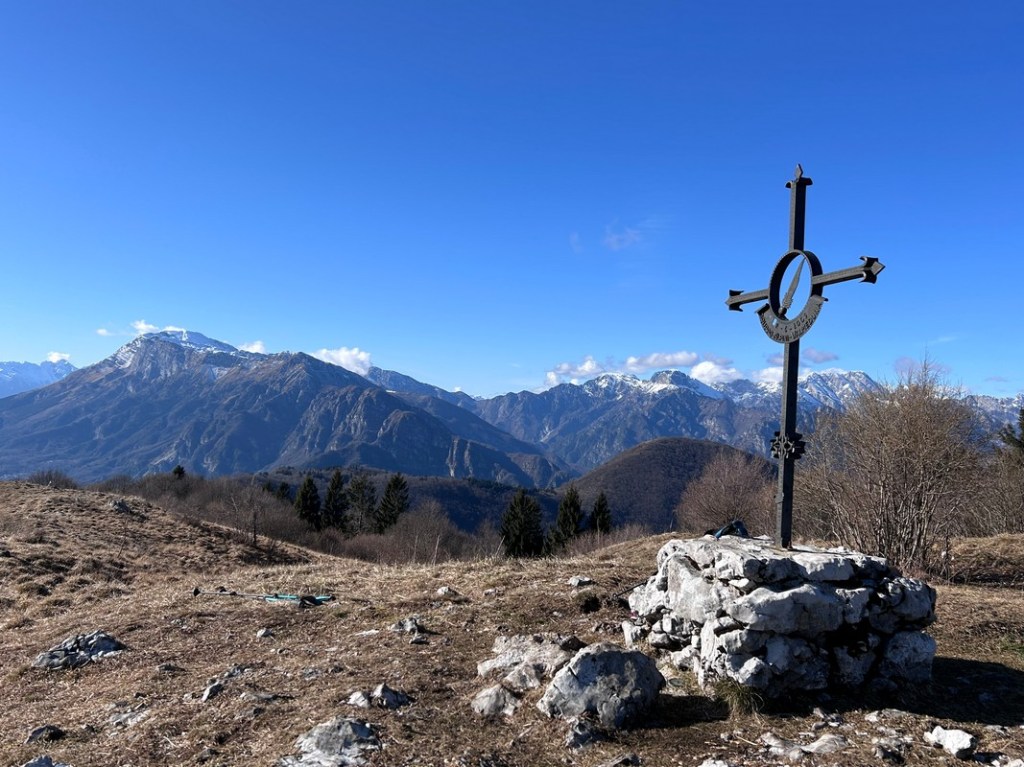 Anello dei MONTI CIAVOLEIT e VALINIS da&nbsp;MEDUNO