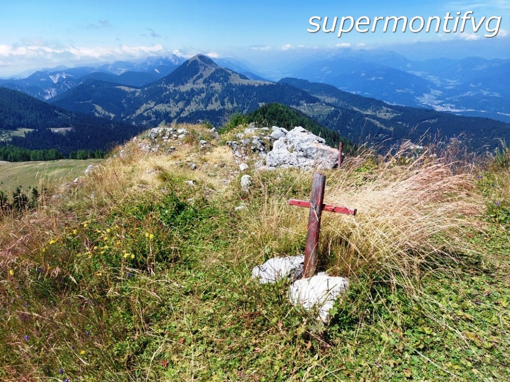 MONTE SAGRAN e STARHAND dal VALLONE DI&nbsp;UGOVIZZA